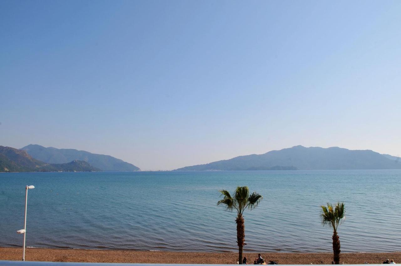 מרמריס La Beirut Beach Hotel מראה חיצוני תמונה